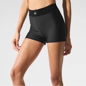 Alo Airlift Shorts with logo